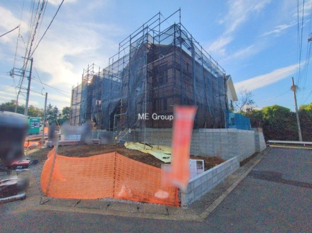 nOώʐ^ OρV炵n܂ꏊŁAƑJ[߂