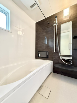 ���� �������������A������芰����o�X���[��