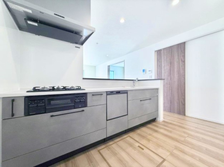 �L�b�`�� �����������������Ɗy�����Ȃ�A���K�ȃL�b�`�����