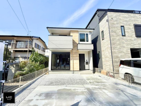 nOώʐ^ OρV炵n܂ꏊŁAƑJ[߂