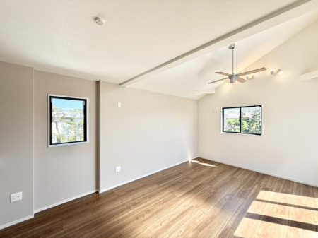 rO VvґA؂ȐlƉ߂Sقǂ