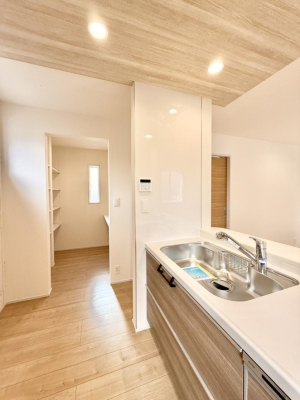 ���[ �������܂Ƃߔ��������X�g�b�N�u�����A�ЊQ���̔��~�ɂ��֗��ȃp���g���[  