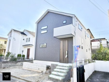 nOώʐ^ OρV炵n܂ꏊŁAƑJ[߂