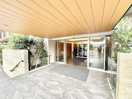 GgX OρǗ̍s͂GgXňSĕ点ł