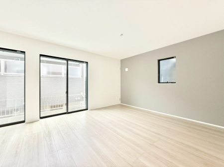 ���̑����� �������Ƒ��̏Ί炪���ӂ��A���났�̋��