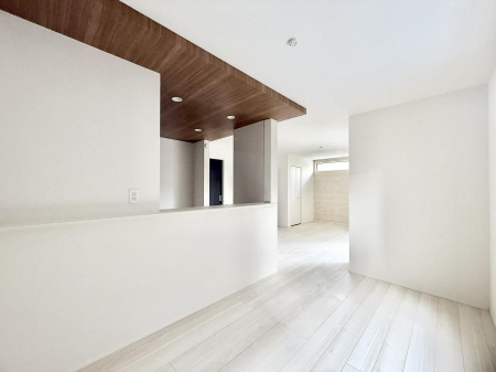 ���r���O ���������났�ƏΊ炪�W�܂�A�S���܂郊�r���O