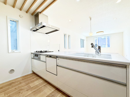 �L�b�`�� ���������y���݂ƐH�ׂ�K����͂���L�b�`��