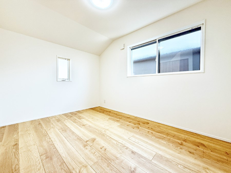 �Q�� ���������̔z�u��ʋC���̗ǂ��݌v�ŕ����̋�C�������炸�A��ɐV�N�ȋ�C������܂�