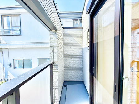 �o���R�j�[ ������ ���̃R�[�q�[���̐�����y���ށA�����̏ꏊ