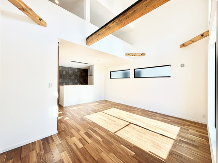 ���r���O ���������ƕ���������A�����b�N�X�ł�����