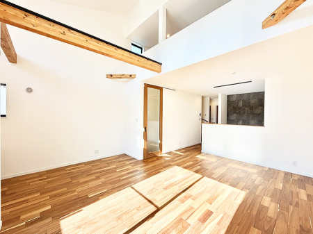 ���r���O �����������������Ɠ��ʂɂ���A�e���̋��