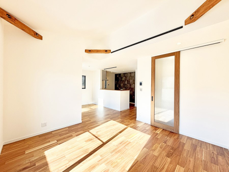 ���r���O �������S���������ꏊ�A�������߂����郊�r���O