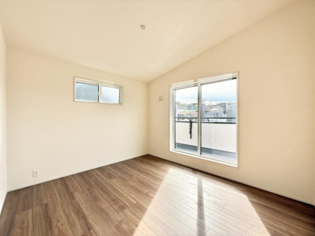 �q������ �������v���C�x�[�g��ԂƂ��ĐÂ��ŗ�������������񋟂��Ă���܂�