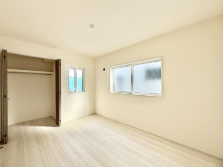 �q������ �������v���C�x�[�g��ԂƂ��ĐÂ��ŗ�������������񋟂��Ă���܂�