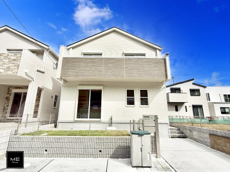 nOώʐ^ OρV炵n܂ꏊŁAƑJ[߂