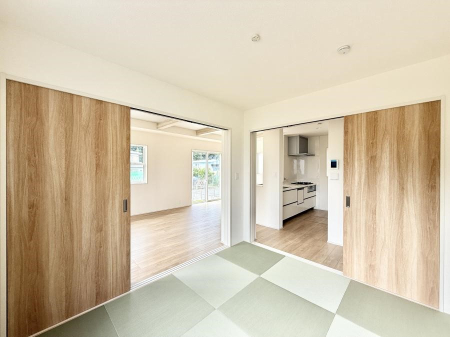 ̑ F̂ŉ₩ȎԂy߂܂