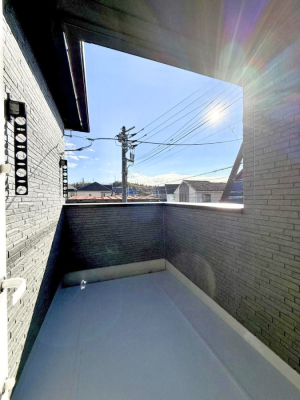 �o���R�j�[ ������ �G�߂̈ڂ낢����������J���I�ȋ�Ԃł�