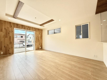 ���r���O ���������R�Ɖ�b�����܂��A�S�n�悢�ЂƂƂ�