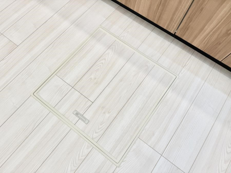 ���̑����� �ݔ����B�ꂽ���[�X�y�[�X�ŉƑS�̂��X�b�L��