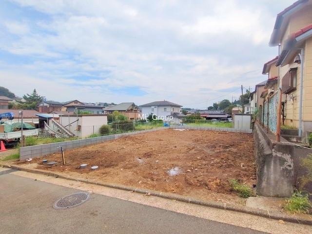 家の前のいしころ From the North Country: Restoration work begins around