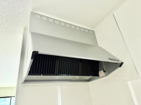 ���̑����� �ݔ����������̏��C����������C��ɗU������A�����I�ɔr�����ł��܂��B