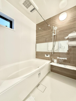 ���� ����������̔�������A�S����������Ԃł�