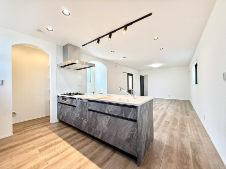 �L�b�`�� ���������y���݂ƐH�ׂ�K����͂���L�b�`��