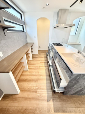 �L�b�`�� �����������������Ɗy�����Ȃ�A���K�ȃL�b�`�����