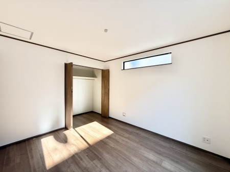 ���̑����� �������D��ŉ��₩�Ȏ��Ԃ��������