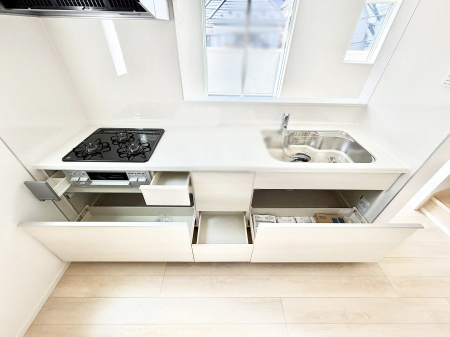 �L�b�`�� �������Ƒ����J��[�߂�A������̂���L�b�`��