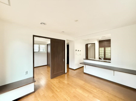 ���̑����� ���������������Ԃ𖞋i�ł���A���났�̃��r���O