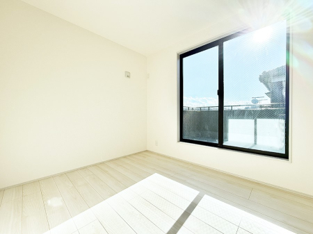 �q������ �������v���C�x�[�g��ԂƂ��ĐÂ��ŗ�������������񋟂��Ă���܂�