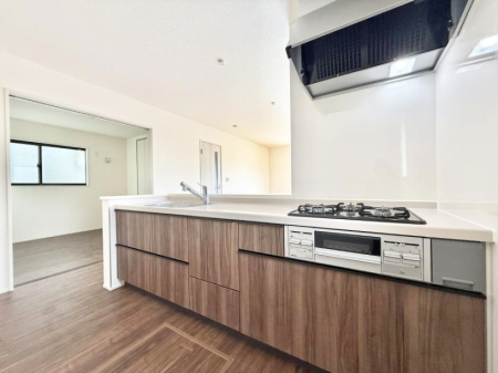 �L�b�`�� �������V���v���Ŕ������S�n�悢���Ԃ𐶂ރL�b�`�����