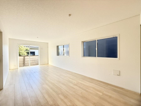 ���r���O �������S���������ꏊ�A�������߂����郊�r���O