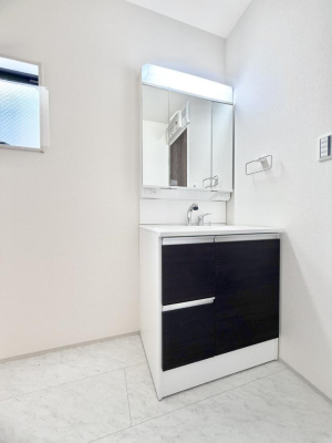 ʑEʏ 邢ʏ͖̎yłႢł