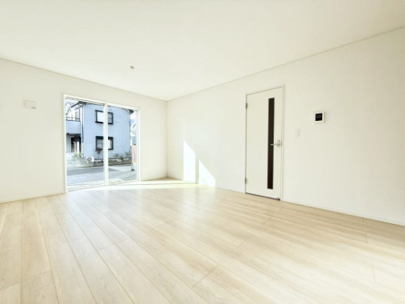 ���r���O ���������R�Ɖ�b�����܂��A�S�n�悢�ЂƂƂ�