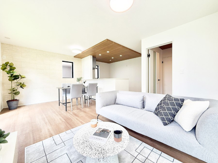 rO 났ƏΊ炪W܂AS܂郊rO