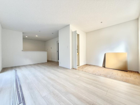 rO 났ƏΊ炪W܂AS܂郊rO