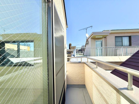 �o���R�j�[ ������ ���̃R�[�q�[���̐�����y���ށA�����̏ꏊ