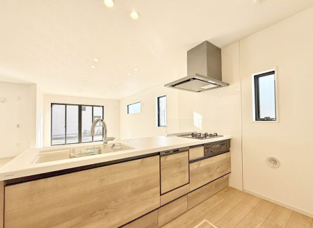 �L�b�`�� ���������y���݂ƐH�ׂ�K����͂���L�b�`��