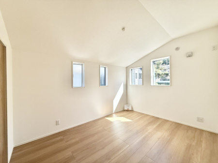 q ̍D݂ɍ킹CeA𐮂₷𔽉fłꏊł