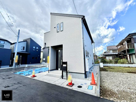 nOώʐ^ OρV炵n܂ꏊŁAƑJ[߂