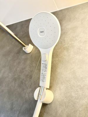 ���̑����� �ݔ����킴�킴�V�����[�����̃��o�[�܂Ŏ��L�΂��K�v���Ȃ��A�ȒP�Ɏ~���ł���