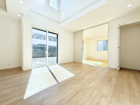 ���r���O �����������������Ɠ��ʂɂ���A�e���̋��