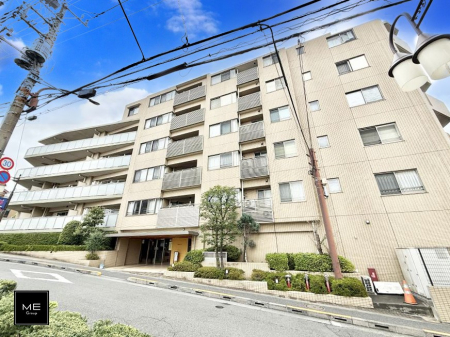 nOώʐ^ OρV炵n܂ꏊŁAƑJ[߂