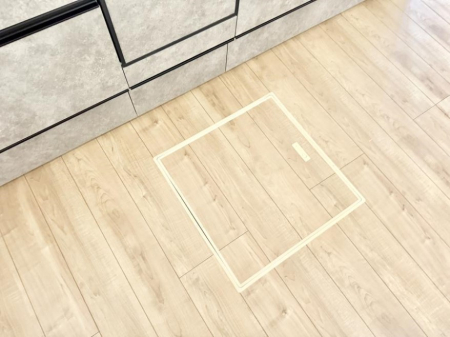 ���̑����� �ݔ����B�ꂽ���[�X�y�[�X�ŉƑS�̂��X�b�L��