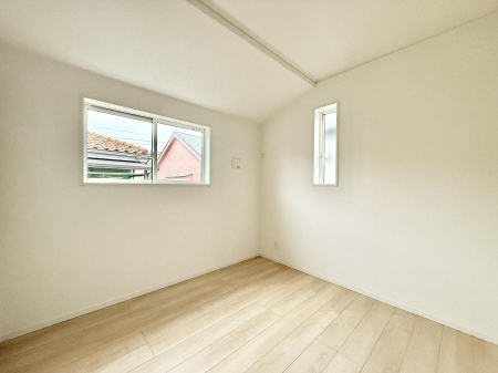 ���̑����� �������Â��ȗm���œǏ����ɏW���ł���ꏊ