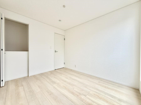 �Q�� ���������̔z�u��ʋC���̗ǂ��݌v�ŕ����̋�C�������炸�A��ɐV�N�ȋ�C������܂�