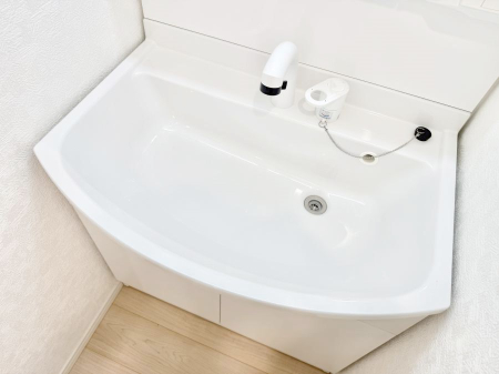 ���̑����� �ݔ����ׂ��������܂Ő􂢂₷���֗��ȃn���h�V�����[�t��