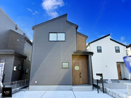 nOώʐ^ OρV炵n܂ꏊŁAƑJ[߂